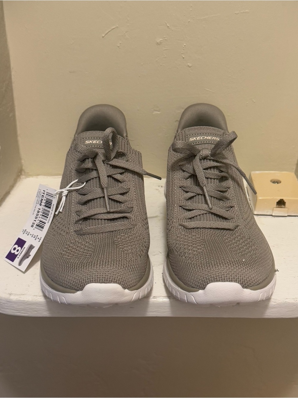 Skechers Women's Gray Knit Lace-Up Sneakers 8
